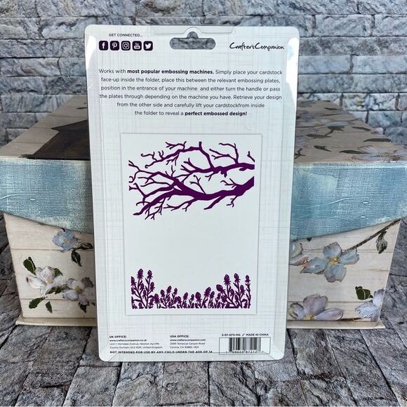 Crafters Companion NWT Embossing Folder Enchanted Forest Mysterious Garden - Picture 2 of 4